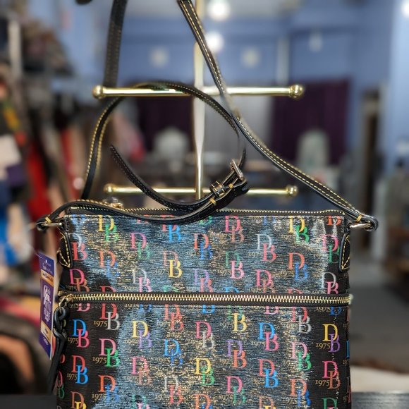 !! SOLD IN STORE!!Dooney & Bourke Multi Crossbody Shoulder Bag - Picture 4 of 5